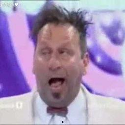 司路 搞笑歌手,笑点满满的音乐奇才，带你领略欢乐的歌声之旅